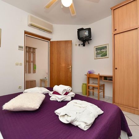 Villa Nela Petrcane Buitenkant foto